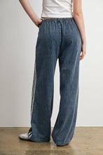 Load image into Gallery viewer, Side Stripe Wide Leg Denim Pants