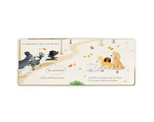 Load image into Gallery viewer, Book - Munro in the Middle