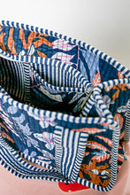 Load image into Gallery viewer, Essentials Mini Quilted Fabric Cube Bag