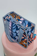 Load image into Gallery viewer, Essentials Mini Quilted Fabric Cube Bag