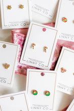 Load image into Gallery viewer, Screwback Stud Earrings - Peppermint Twist