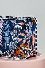Load image into Gallery viewer, Essentials Mini Quilted Fabric Cube Bag

