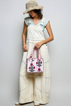 Load image into Gallery viewer, Essentials Mini Quilted Fabric Cube Bag
