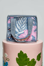 Load image into Gallery viewer, Essentials Mini Quilted Fabric Cube Bag
