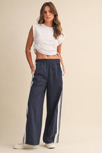 Load image into Gallery viewer, SIDE LACE CONTRAST TRACK PANTS
