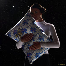 Load image into Gallery viewer, Star Wars™ &amp; Kitsch Satin Pillowcase in R2-D2 &amp; C-3PO
