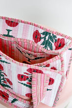 Load image into Gallery viewer, Essentials Mini Quilted Fabric Cube Bag
