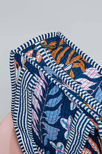 Load image into Gallery viewer, Essentials Mini Quilted Fabric Cube Bag
